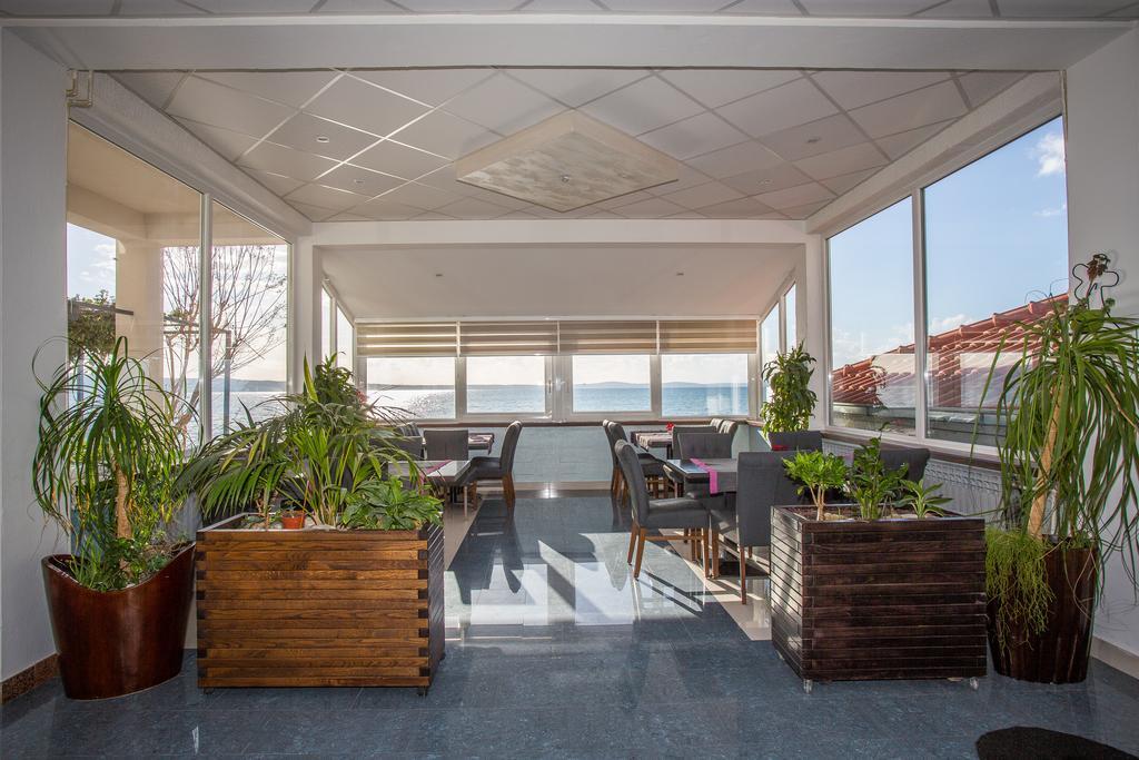 Villa Mario Podstrana Ngoại thất bức ảnh